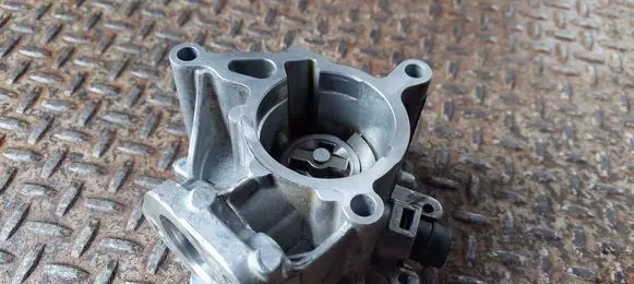 Vacuum pump