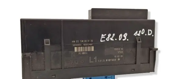 BMW 1 E82 E88 Comfort/convenience module 10681810