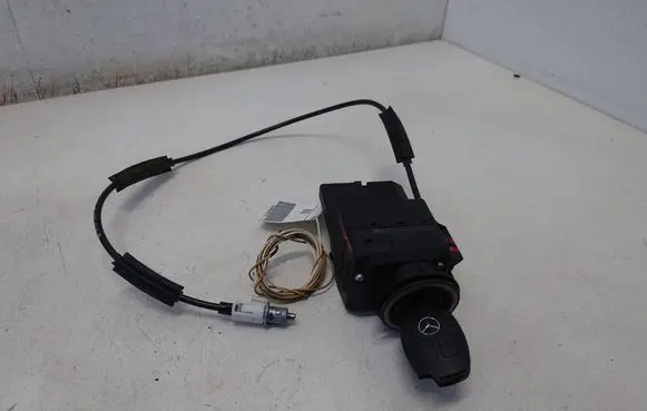 Mercedes-Benz Vito Viano W639 Ignition lock A6399006600 A6392670164 6399006600