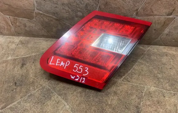 Mercedes-Benz E W212 Tailgate rear/tail lights A2128200864