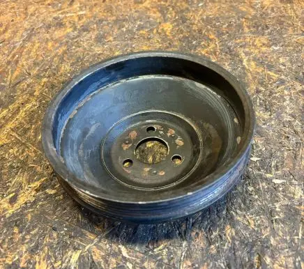 Mercedes-Benz E W124 Power steering pump pulley 201460
