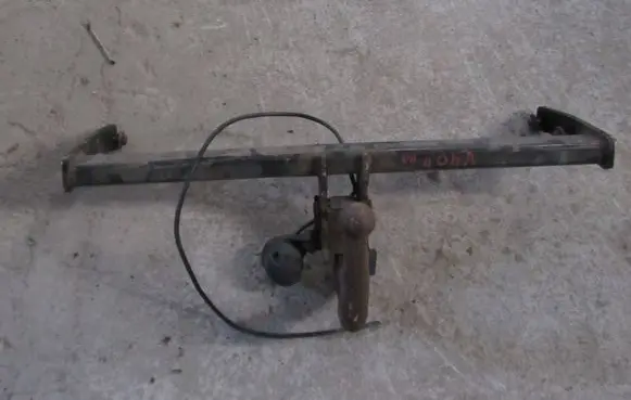 Volvo V40 Tow bar 