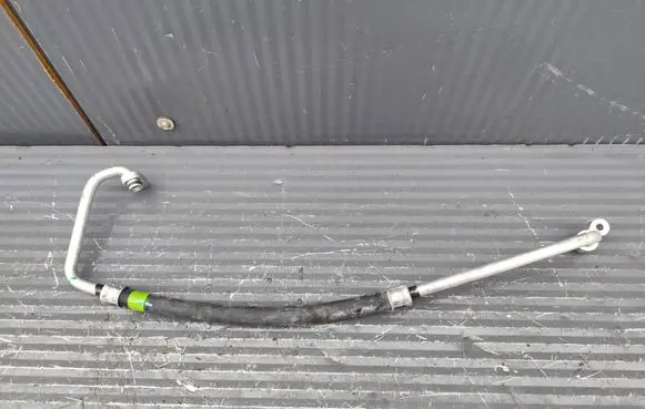 Toyota Yaris XP210 Air conditioning (A/C) pipe/hose YARISIVPRZEWOD
