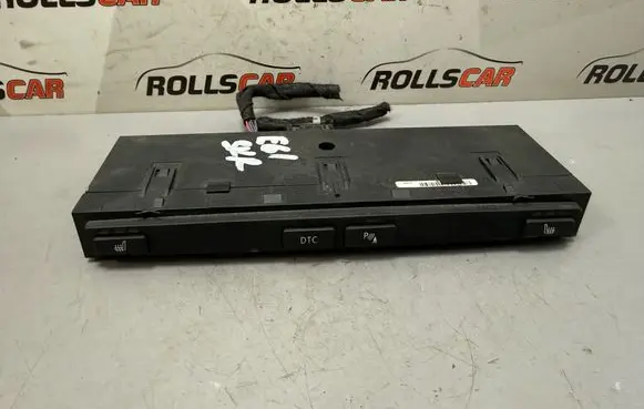 BMW 5 E60 E61 Seat heating switch 6985750 13580662 557384