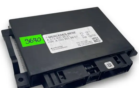 Mercedes-Benz E W213 Central body control module S3670 A2139003521