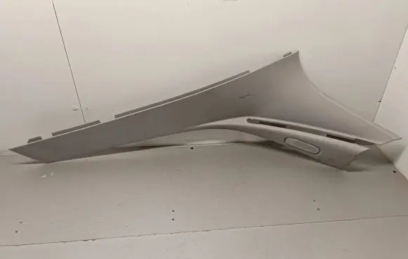 Mercedes-Benz E W212 (D)pillar trim (top) A2126901025