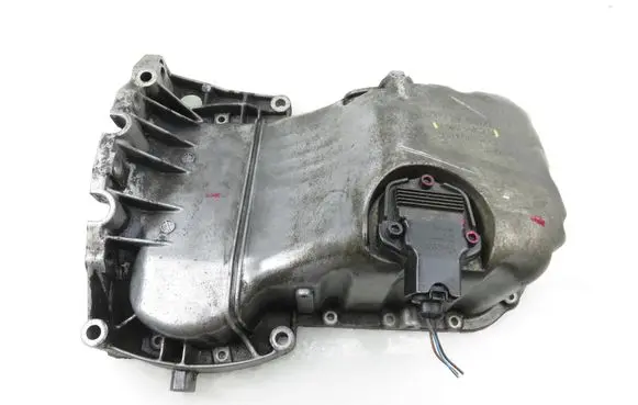 Volkswagen PASSAT B5 Oil sump 058103603B