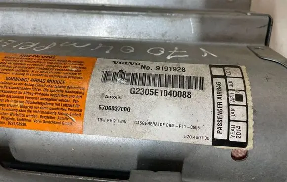 Volvo V70 Passenger airbag 9191928 570603700G