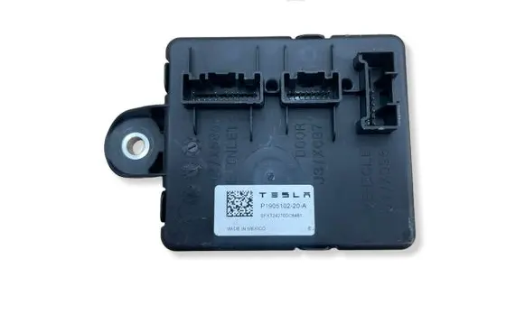 Tesla Model Y Engine control unit/module ECU P190510220A