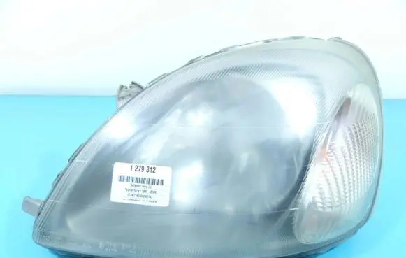 Toyota Yaris Headlight/headlamp IMPRK1279312