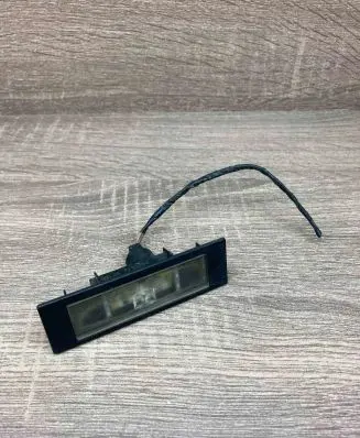 BMW 1 E81 E87 Number plate light 7193294