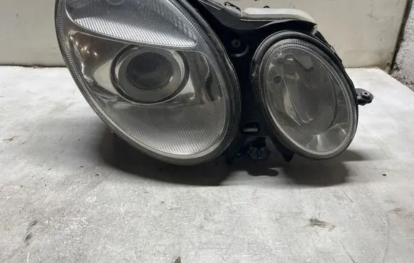 Headlight/headlamp