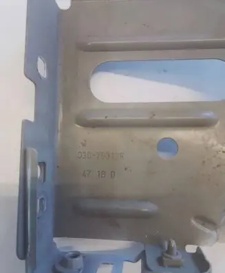 Renault Master III Fender mounting bracket 03D25312R 4718D