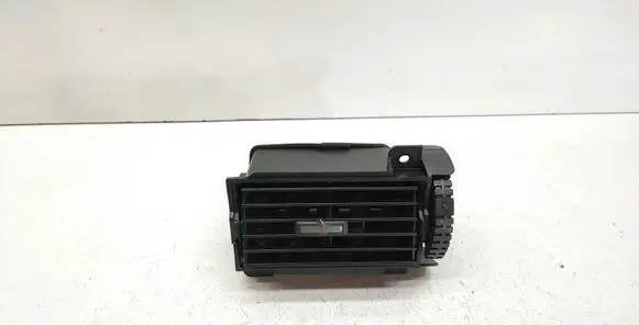 Nissan X-Trail T30 Dashboard side air vent grill/cover trim 687618H300