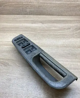 Volkswagen Golf V Electric window control switch 1J4959857B