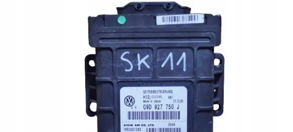 Volkswagen Touareg I Gearbox control unit/module 09D927750J