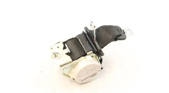 BMW 6 F06 Gran coupe Middle seatbelt (rear) 7243757 72117243757