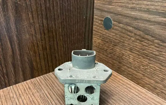 Ford Transit Thermostat 96F89A89AC