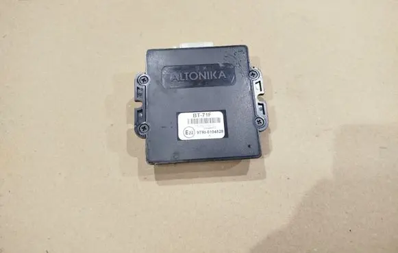 Mitsubishi Pajero Alarm control unit/module 97RI0104528 010A80801