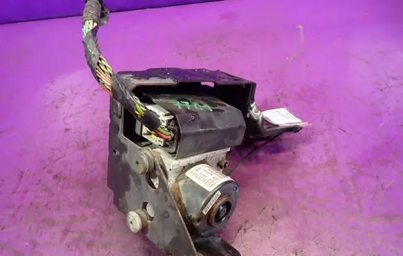 Peugeot 207 CC ABS Pump 9665343980