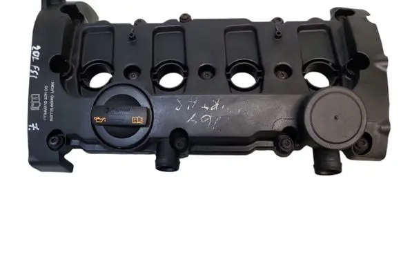 Volkswagen PASSAT B6 Rocker cam cover 