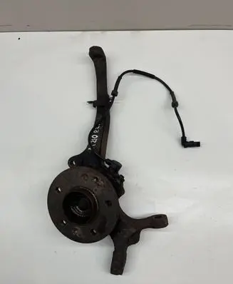 Mercedes-Benz E W210 Front wheel hub spindle knuckle