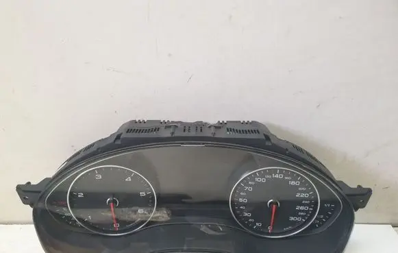 Audi A7 S7 4G Speedometer (instrument cluster) 4G8920931N