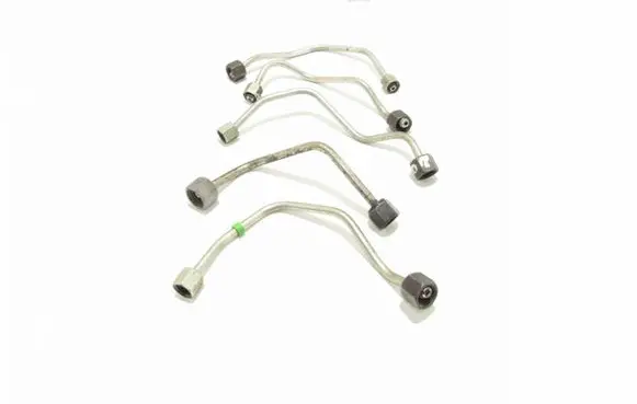 Ford Transit Courier Fuel injector supply line/pipe 