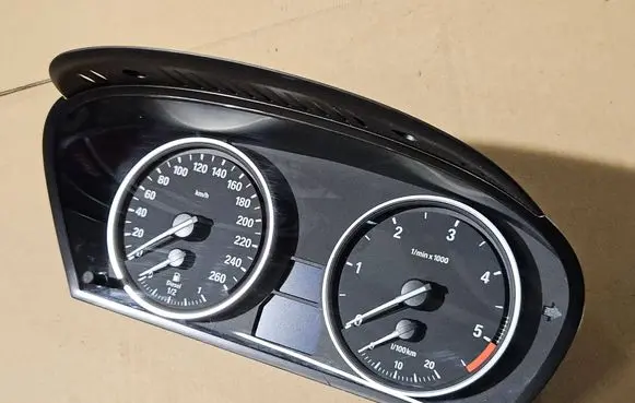BMW 5 E60 E61 Speedometer (instrument cluster) 62109194889 110080398
