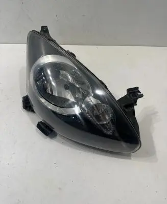 Toyota Aygo AB10 Headlight/headlamp 811300H011 89500005