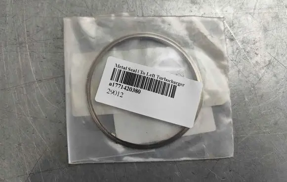 Mercedes-Benz S AMG W222 other engine part A1771420380