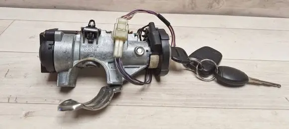 Land Rover Freelander Ignition lock C00391 C58203 YXBI00350