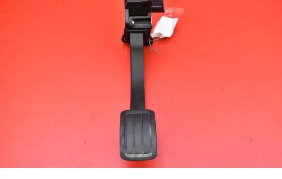 Peugeot 308 Accelerator throttle pedal 9674829180