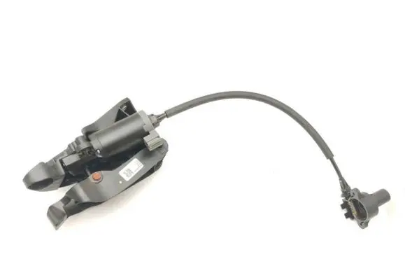 Maserati Quattroporte Accelerator throttle pedal 68194028AA