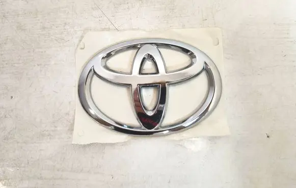 Toyota Aygo AB10 Manufacturers badge/model letters 754310H010AUTOAS16 754310H010