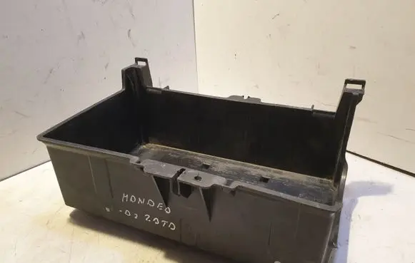 Ford Mondeo Mk III Battery box tray 1S7T10757BE