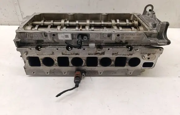 Engine head