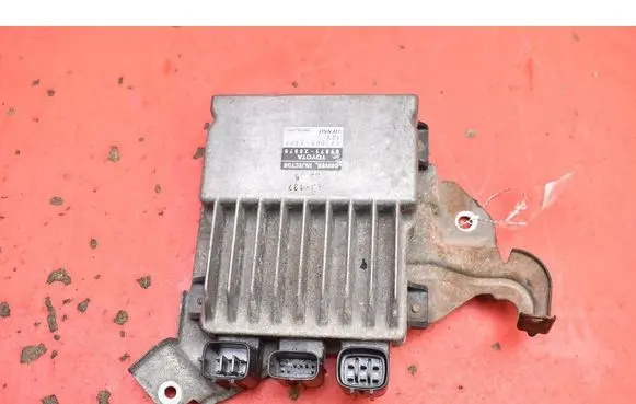 Toyota Corolla Verso E121 Engine control unit/module ECU 89871-20070