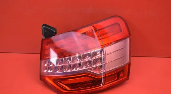 Citroen C5 Rear/tail lights 9681063680