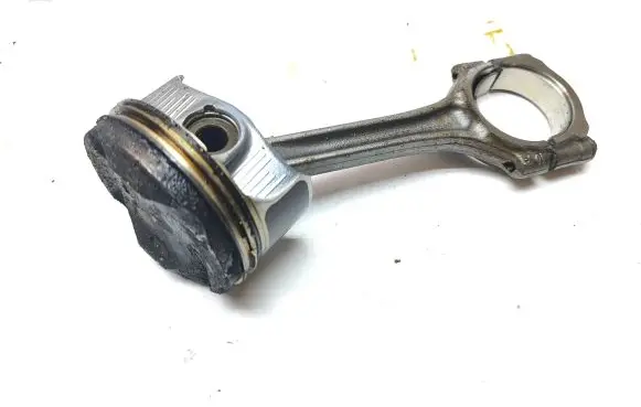 Peugeot 208 Piston with connecting rod 9807260380