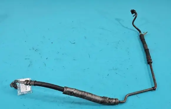 Power steering hose/pipe/line