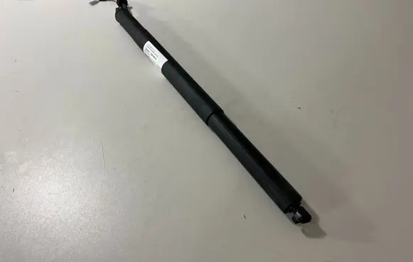 BMW X7 G07 Tailgate/trunk strut/damper 9482803