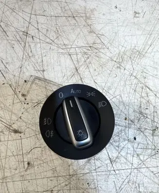 Volkswagen Golf VI Light switch 3C8941431N 10003937