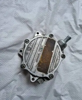 Vacuum pump
