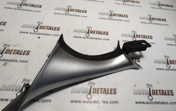 Lexus IS 220D-250-350 Other front door trim element 6778453010