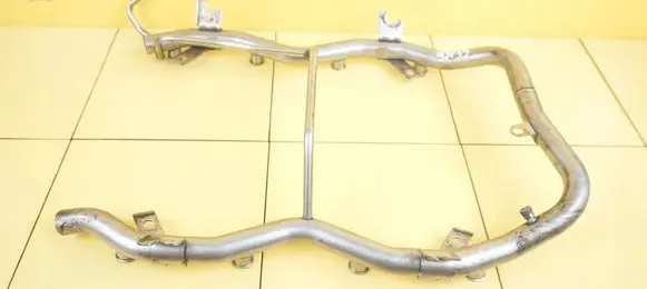 Land Rover Range Rover L322 Fuel line pipe 1437443 9SP39