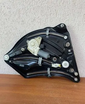 Mercedes-Benz E C207 W207 Sliding door window regulator with motor 961881-103