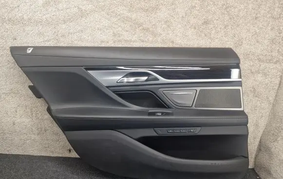 BMW 7 G11 G12 Rear door card panel trim