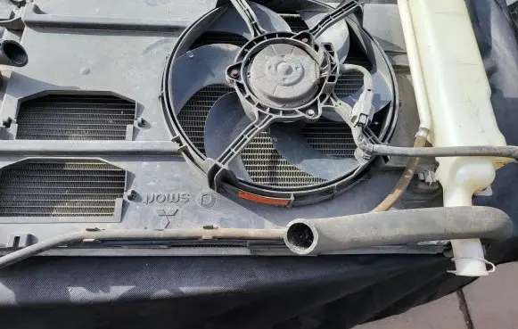 Mitsubishi Colt Coolant radiator