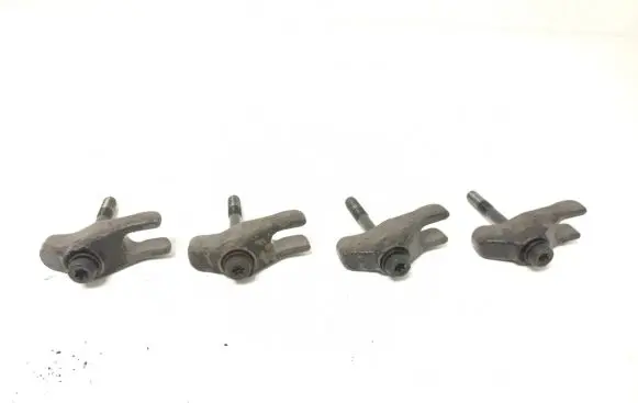 KIA Sorento Fuel Injector clamp holder 338142F000